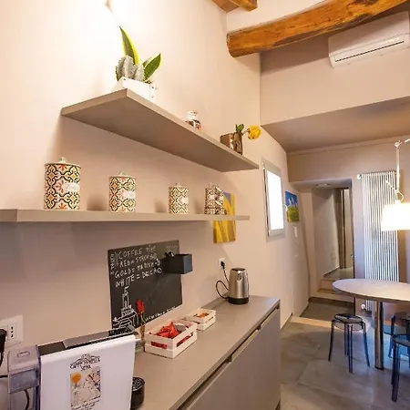La Finestra Sulla Torre Apartamento Siena Exterior foto
